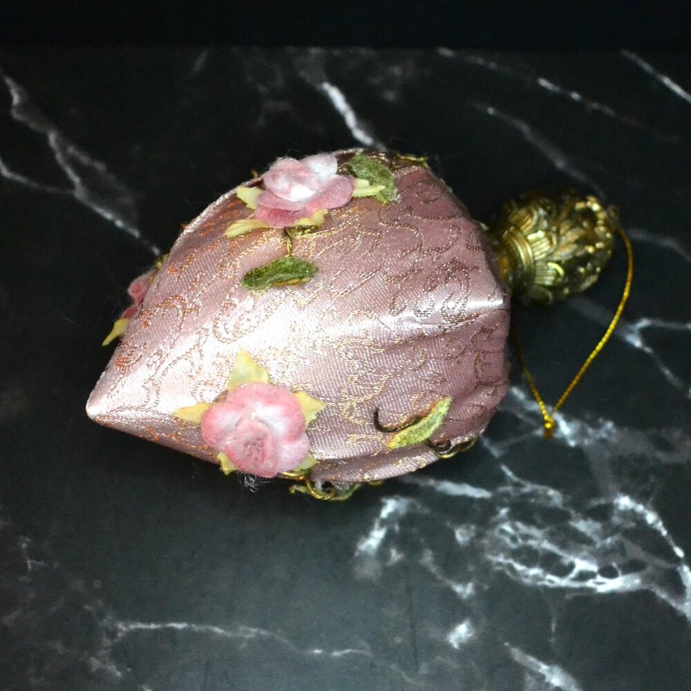 Set Of 3 Victorian Inspired Design Christmas Tree Ornaments Holiday Decor - Picture 4 of 6